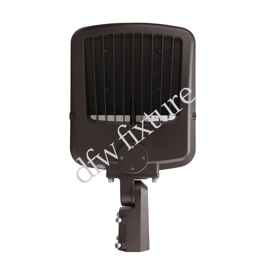 POLE LIGHT - 150W - Image 2